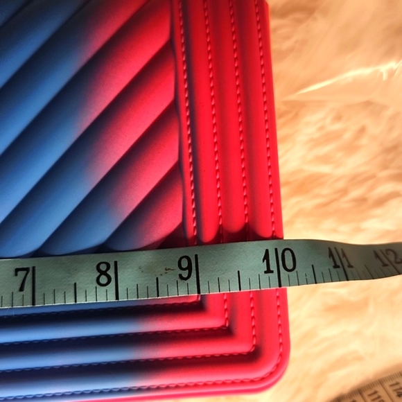 Multi Color Rectangular Shoulder Bag - Picture 10 of 15